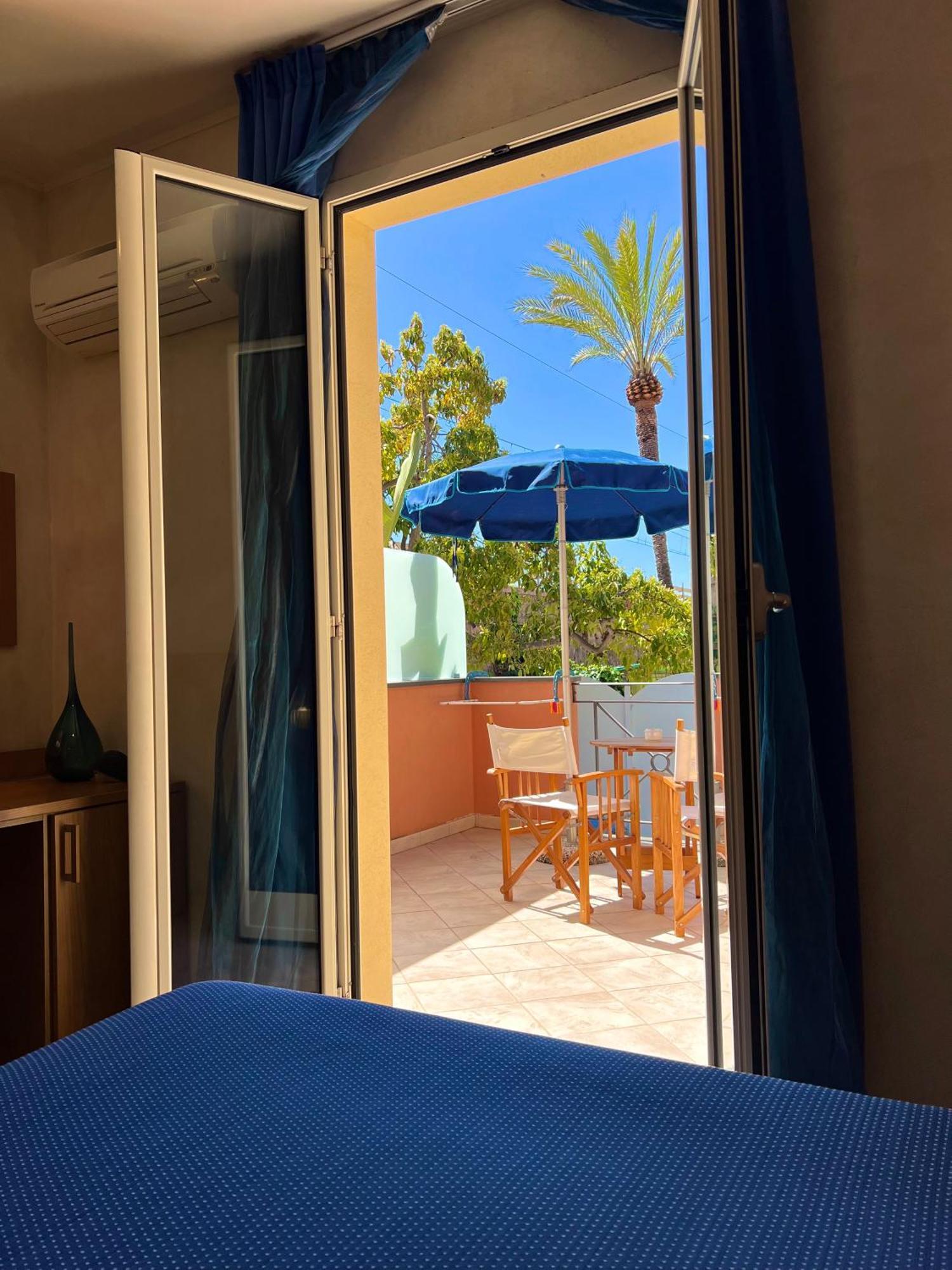 Acqua Di Mare Bed & Breakfast Bordighera Eksteriør bilde