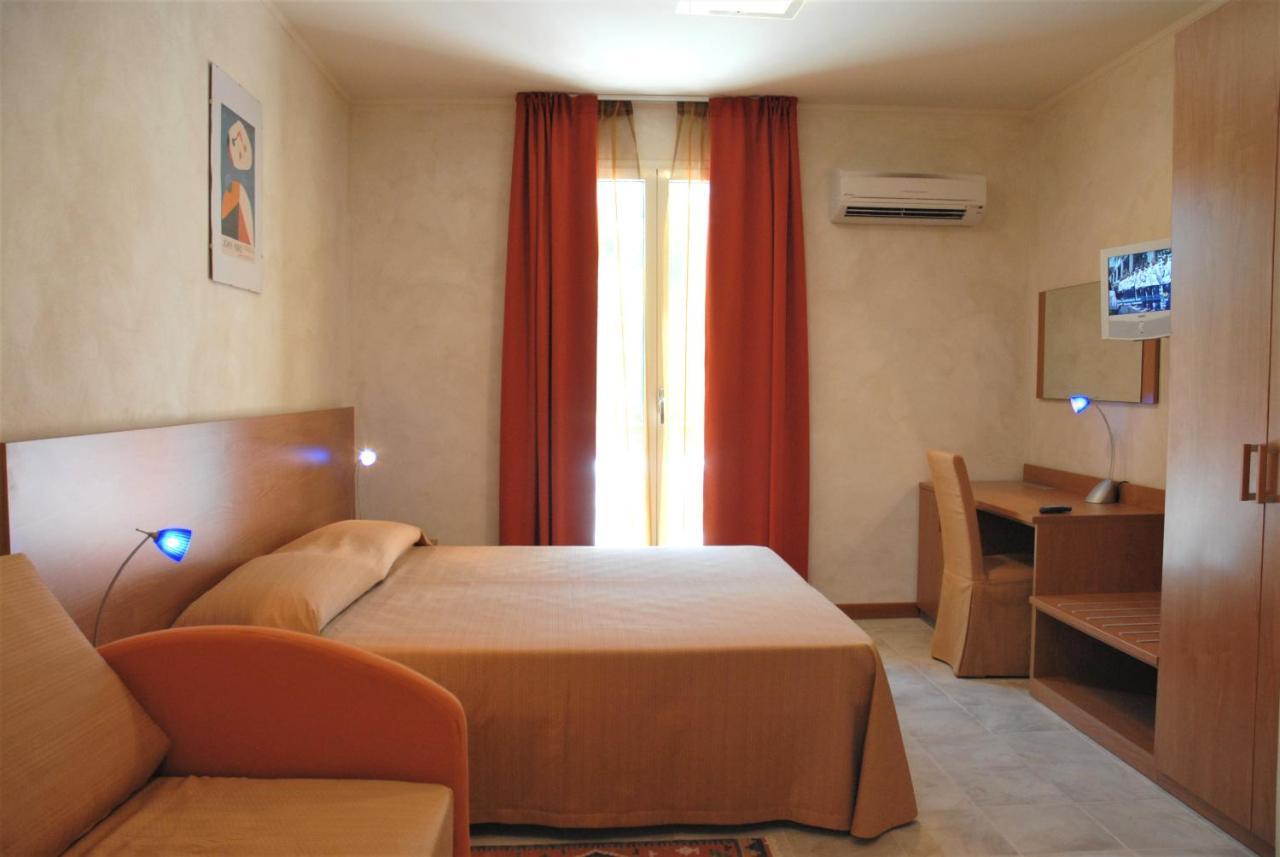 Acqua Di Mare Bed & Breakfast Bordighera Eksteriør bilde